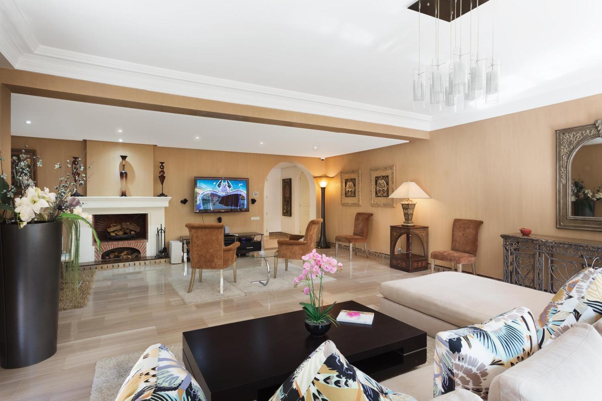 The Ruby Apartment With Private Swimming Pool - Hivernage Quarter - By Goldex Marrakech Marrakesh Exteriör bild